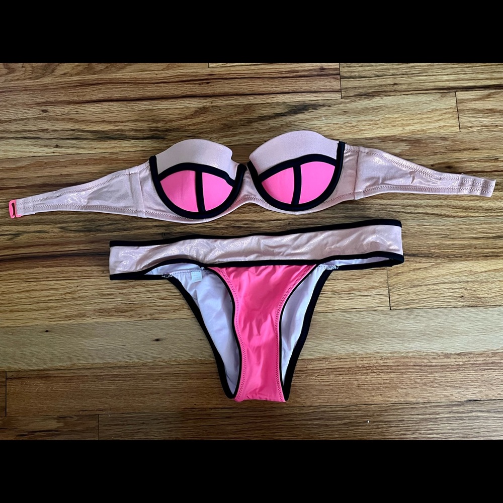 Victoria’s Secret Bikini Set